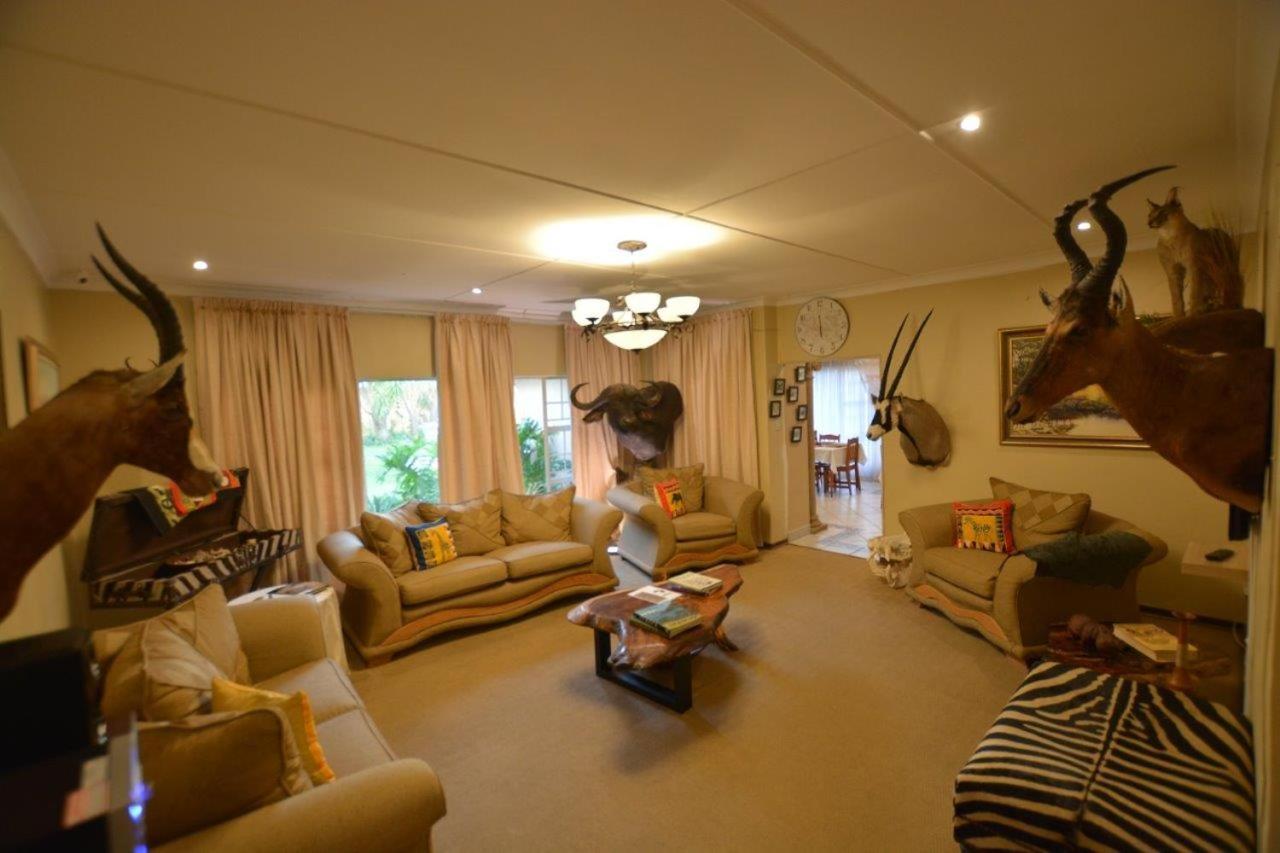 Afton Safari Lodge Kempton Park Exteriör bild