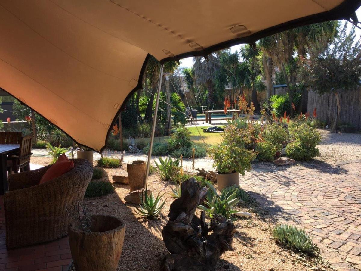 Afton Safari Lodge Kempton Park Exteriör bild